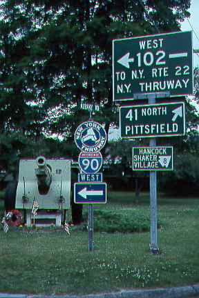 Turn right for shortcut 1 (20 kB JPEG)